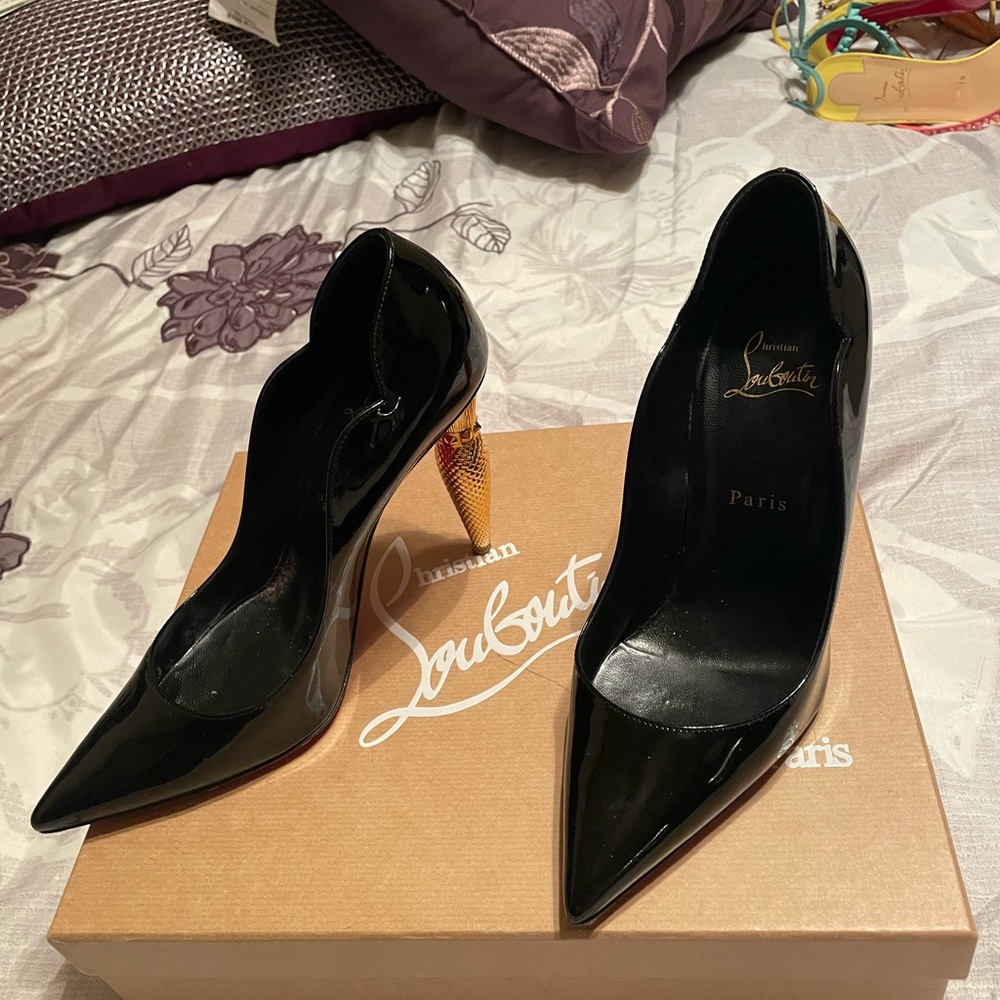 Christian Louboutin Black Pumps with Gold Heel